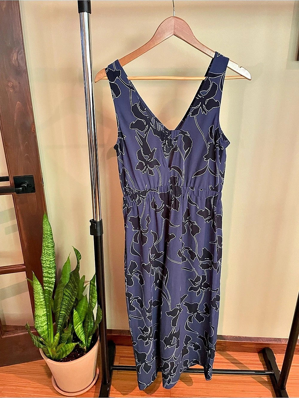 Floral Wide Leg Jumpsuit in Blue & Black Like New small